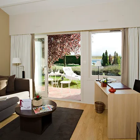 Chateau De Pizay Hotel 4*