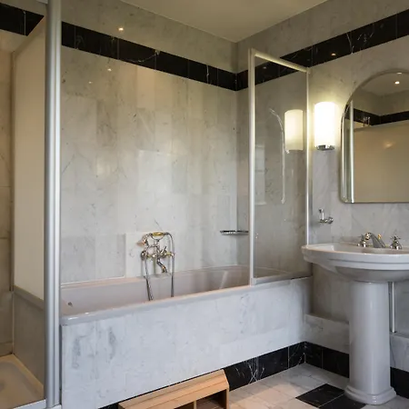 Chateau De 4*