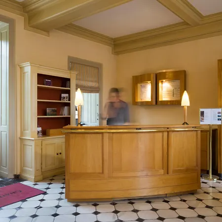 Hotel Chateau De